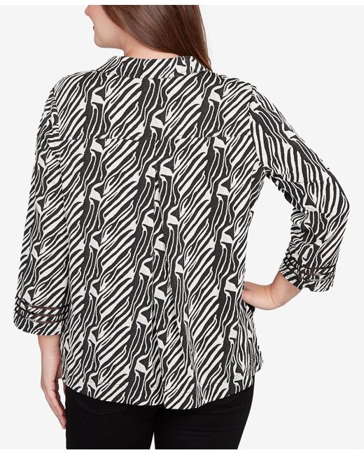 Ruby Rd Black Petite Zebra Collared Knit Swing Jacket
