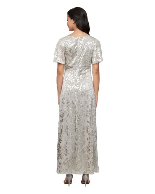 Sl Fashions Gray Petite Short-sleeve Metallic A-line Gown
