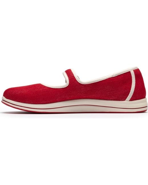 Clarks Red Breeze Janey Round Toe Flats