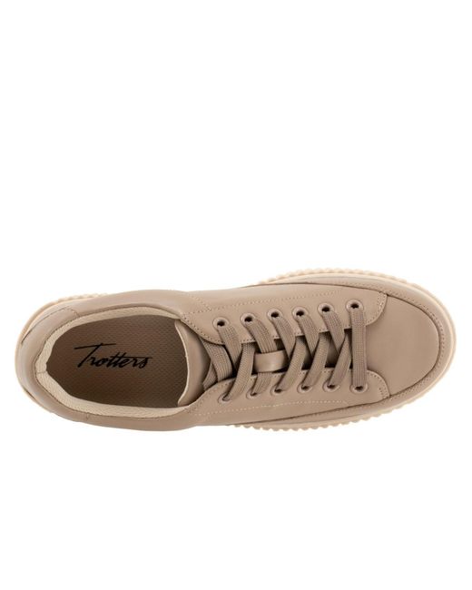 Trotters Natural Baylor Sneaker