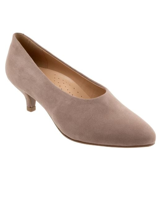 Trotters Brown Kimber Pumps
