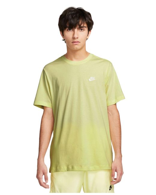 Nike Green Sportswear Club T-shirt for men