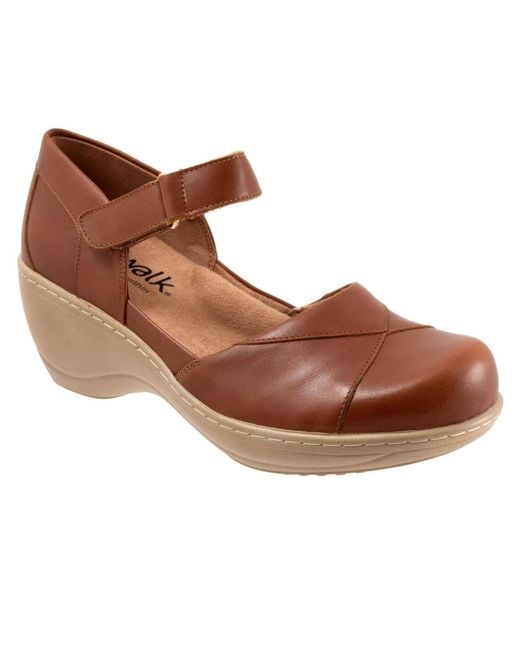 Softwalk® Brown Miri Clog