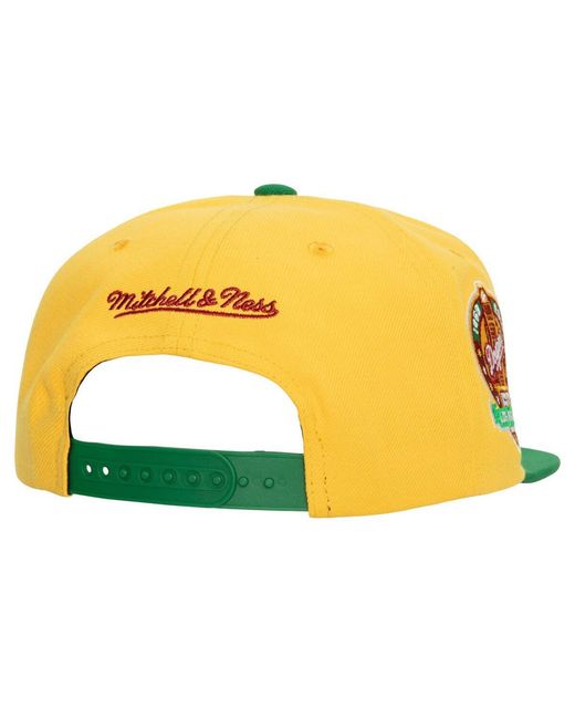 Mitchell & Ness Yellow for men