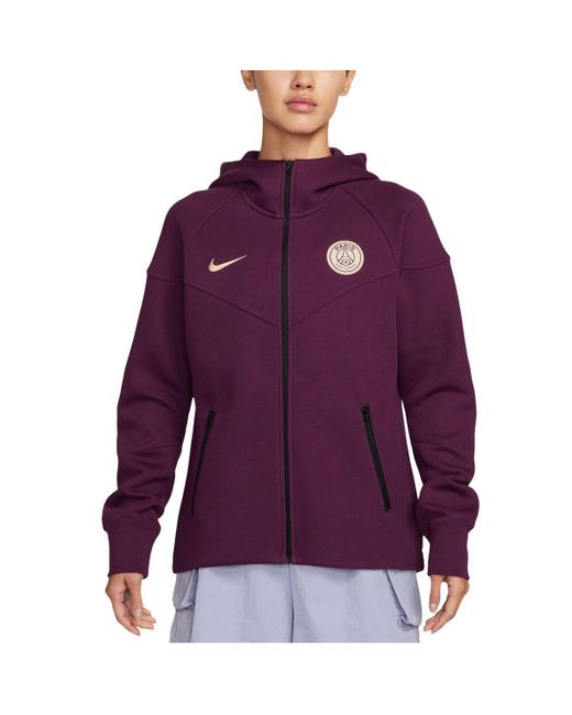 Burgundy nike tech fleece hotsell