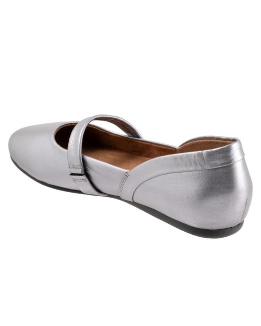 Softwalk® Brown Cali Sandals
