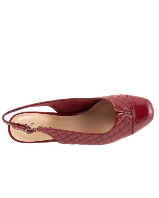 Trotters Red Dea Pump