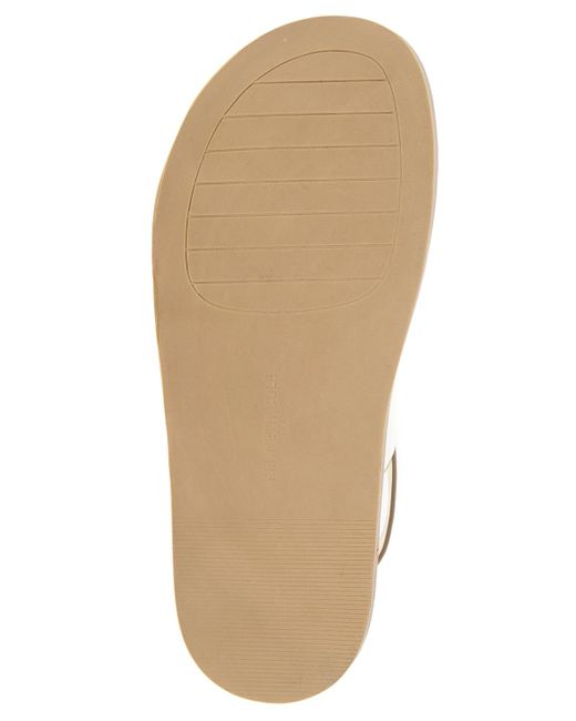 Kenneth Cole White Drinity Round Toe Flat Sandals