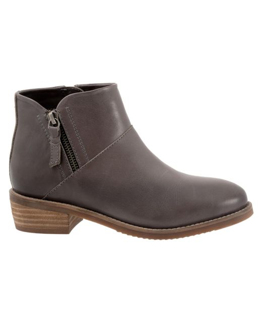 Softwalk® Brown Roselle Boot