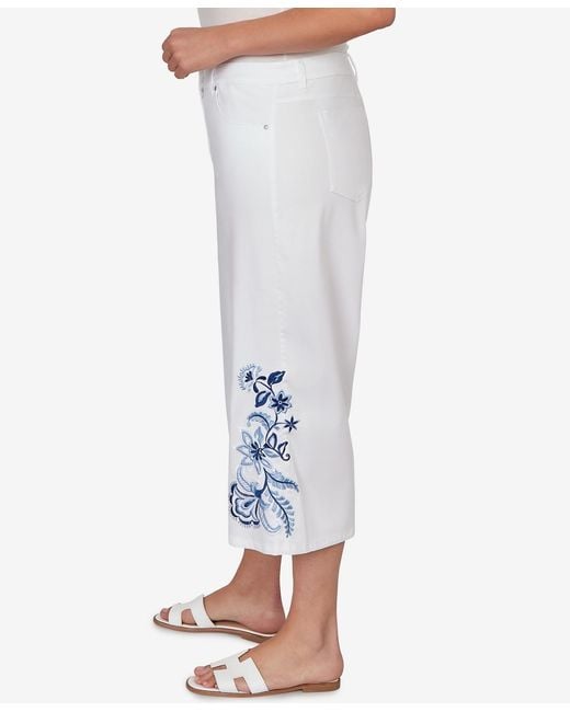 Ruby Rd White Plus Size Embroidered Hem Denim Capri Pants