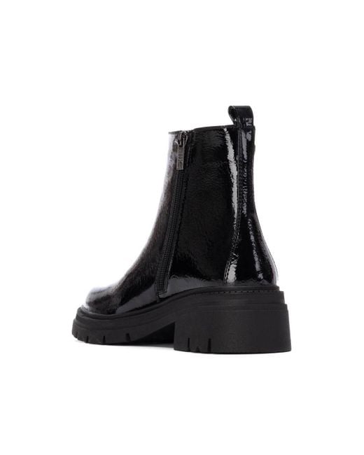 Xti Black Patent Leather Chelsea Booties By