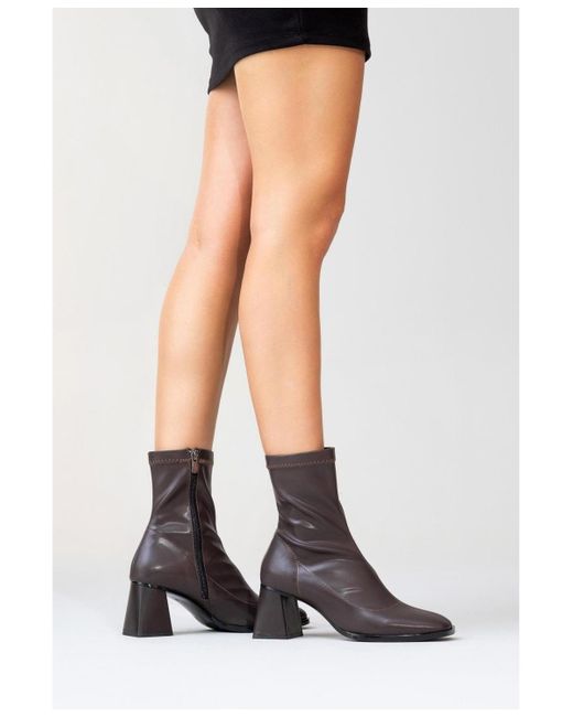 Prologue Shoes Brown Plesa Chunky Heel Boot ()