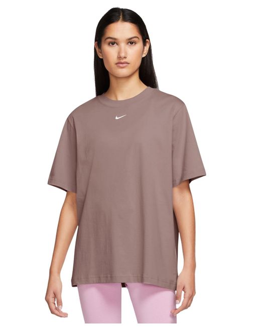 Nike Purple Sportswear T-shirt