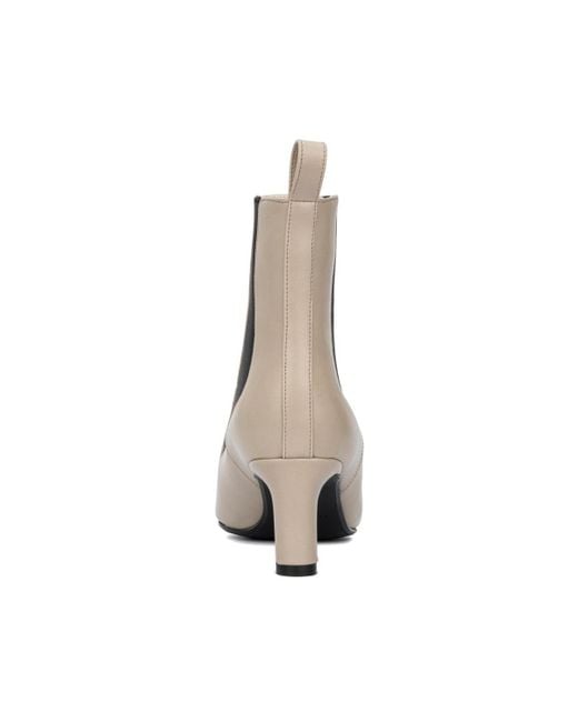 TORGEIS White Artemis Bootie