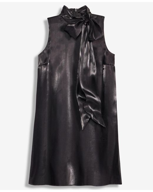 On 34th Black Solid Bow Shift Dress