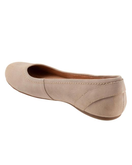 Softwalk® Brown Sydney Flat