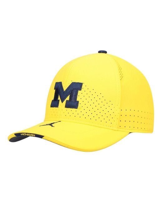 Nike Yellow Brand Maize Michigan Wolverines 2021 Sideline Classic99 Performance Flex Hat for men