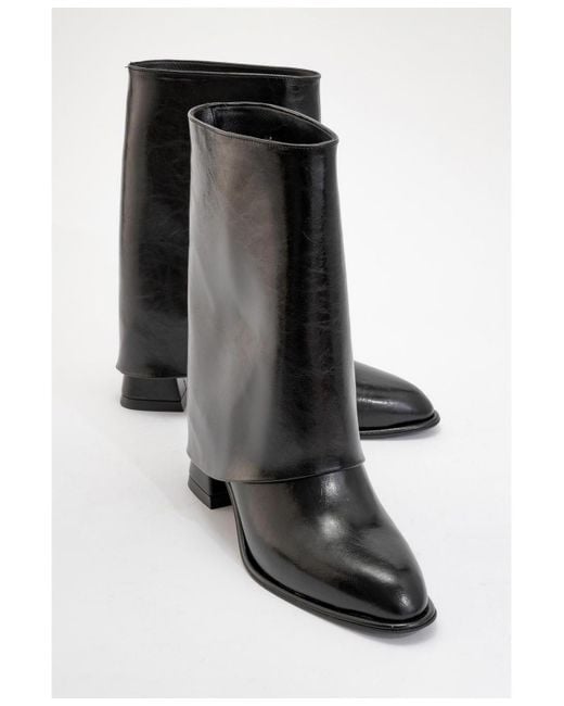 Prologue Shoes Black Ellas Chunky Heel Boot