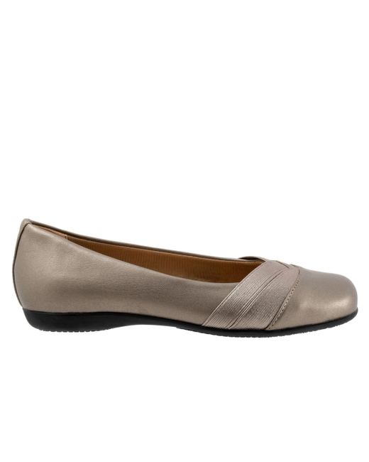 Trotters White Stella Flat