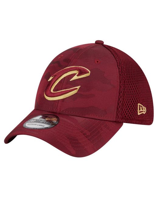KTZ Red Cleveland Cavaliers Subtle Camo 39thirty Flex Hat for men