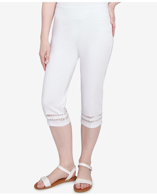 Ruby Rd White Petite Dreamy clamdigger Pants