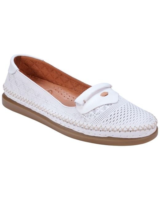 Cools 21 White Ginger Perforated Leather Flats