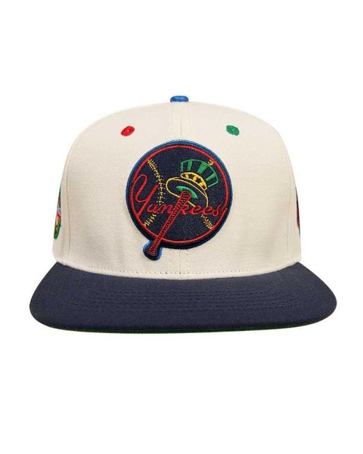 Pro Standard White New York Yankees Cooperstown Collection World