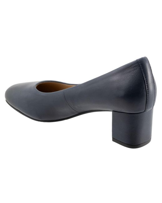 Trotters Blue Daria Pumps