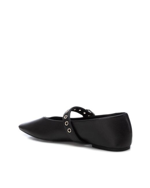 Xti Black Pointy Toe Ballerinas