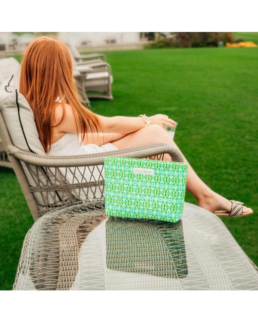 Evelyn & Kate Green Patterned Quilted Pouch