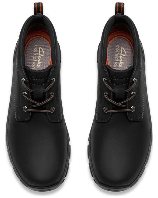 Clarks Black Collection Walpath Chukka Boots for men