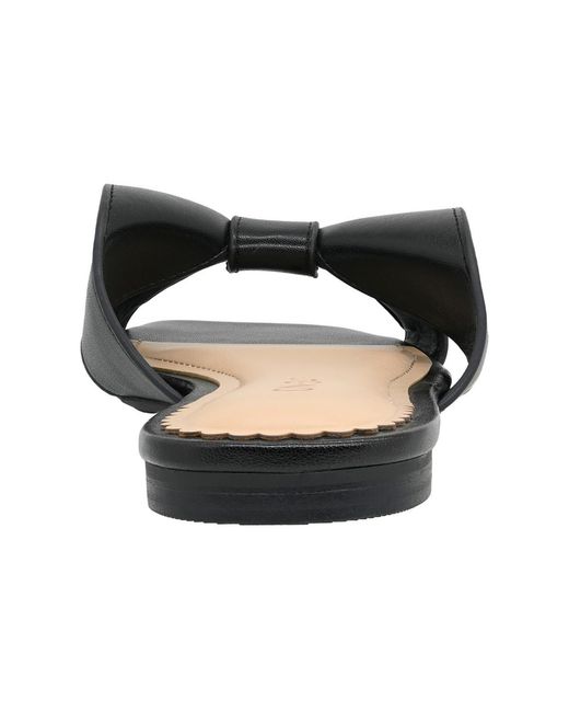 On 34th Black Pearlaa Square Toe Flat Sandals