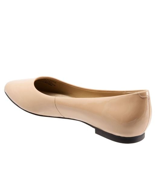 Trotters Natural Estee Flat