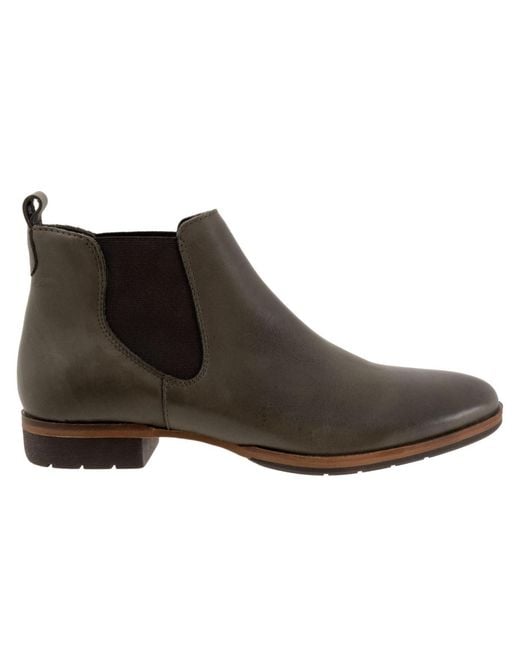 EOS FOOTWEAR Brown Gala Boot