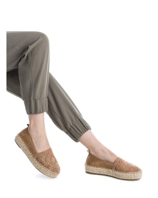 Xti Natural Braided Moccasins