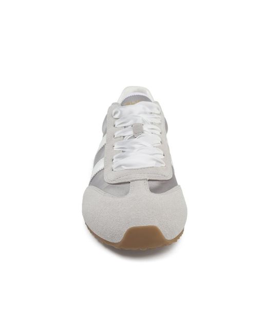 J/Slides White peggy Sneaker
