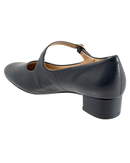 Trotters Blue Desna Pump