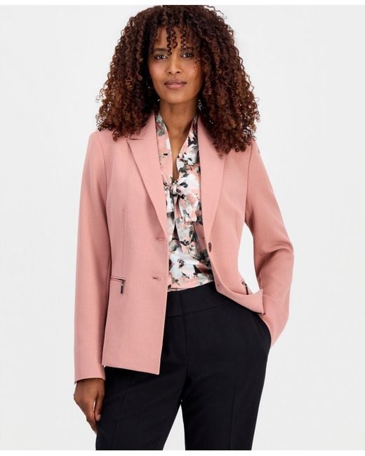Kasper Red Two-button Peak-lapel Blazer