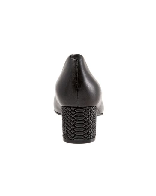 Trotters Black Kiki Pump