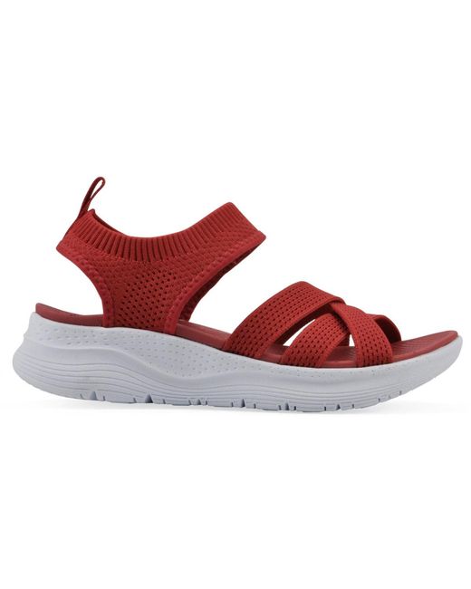White Mountain Red Charry Round Toe Flat Sandals