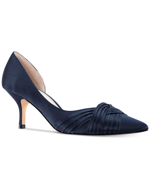 navy blue evening pumps