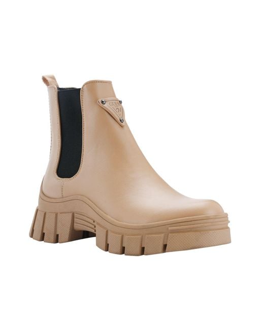 hestia boots guess