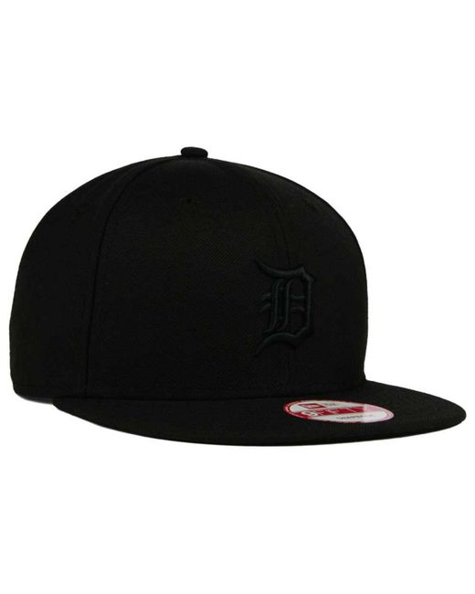 black on black detroit tigers hat