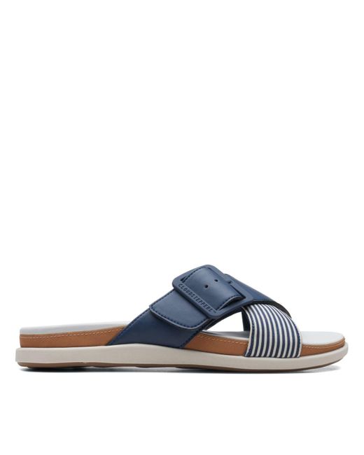 clarks navy cloudsteppers