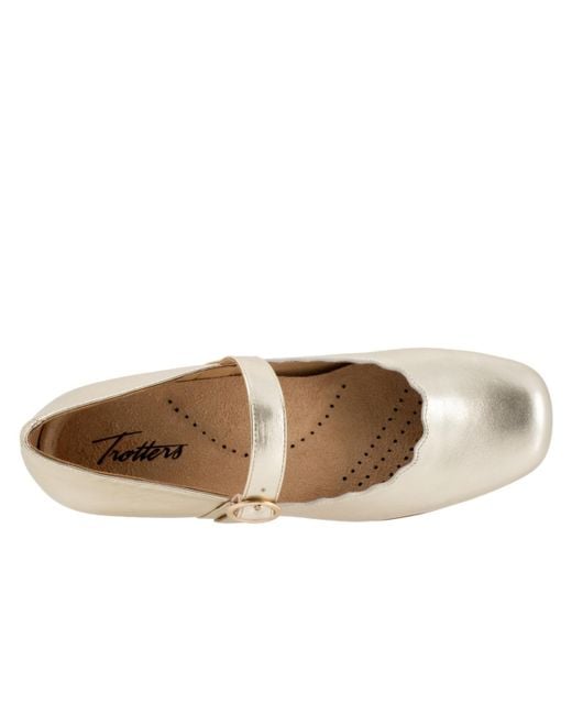 Trotters White Sugar Flat