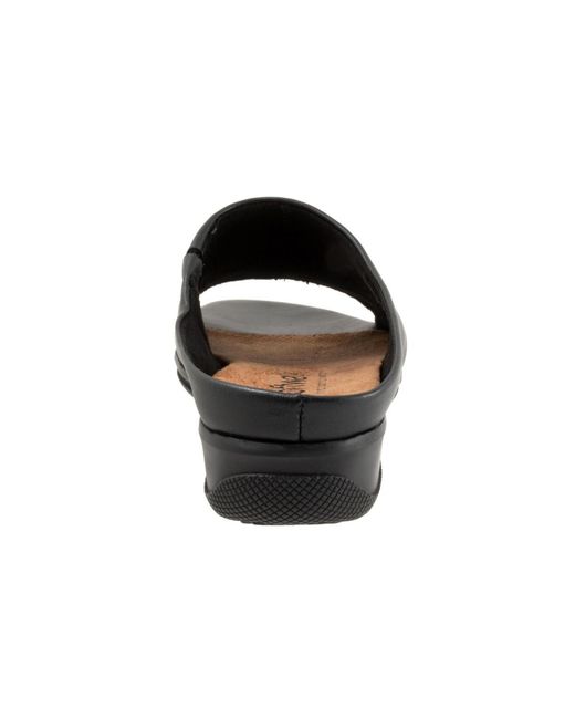Softwalk® Black Turner Sandal