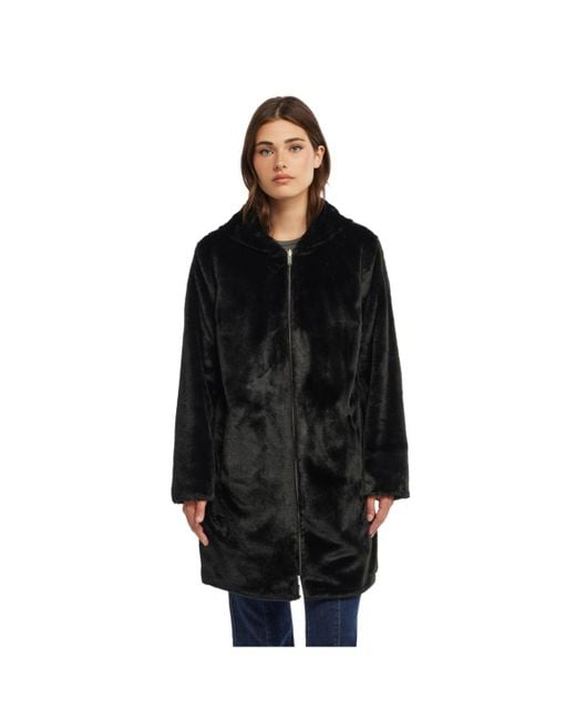Ellen Tracy Reversible Raincoat in Black Lyst
