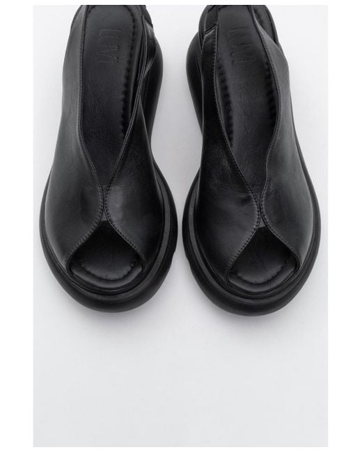 Forever & Always Shoes Black Sam Leather Platform Sandal ()