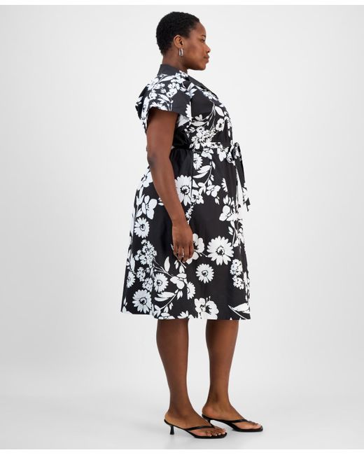Sandra Darren White Plus Size Printed Short-sleeve Shirtdress