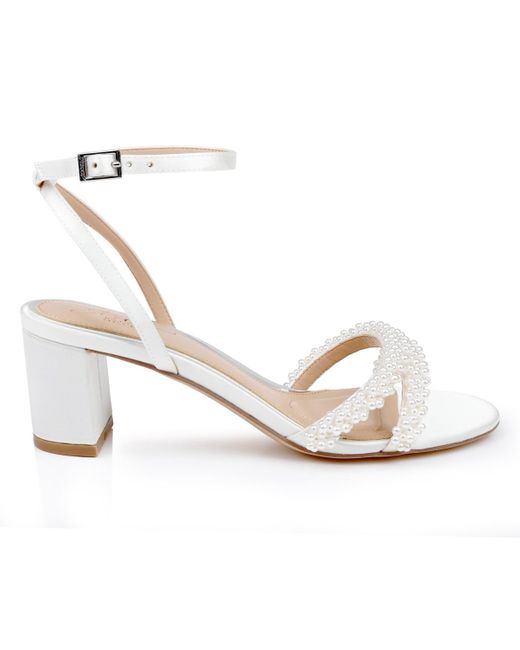 Badgley Mischka White Ninnette Block Heel Sandals